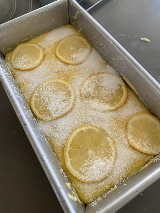 Lemony turmeric tea cake (Alison Roman)