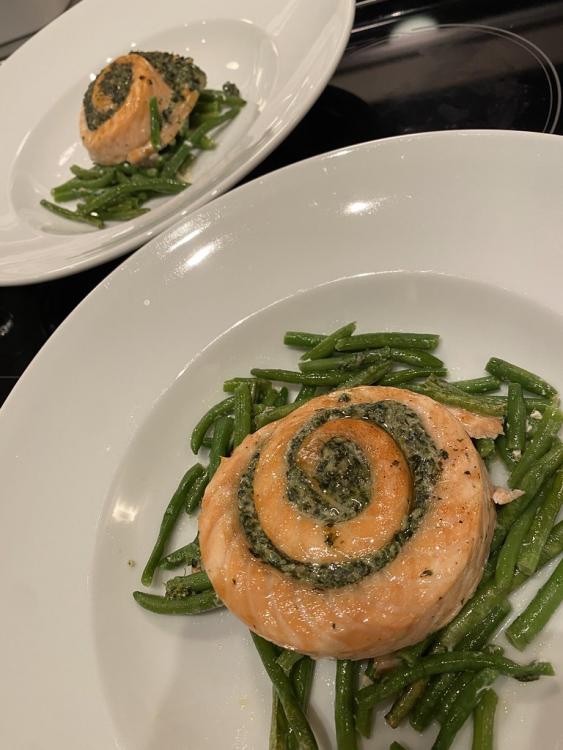 Salmon pinwheels with spinach and feta, haricots verts