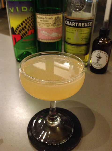 Arrackiri (Damien Aries) with batavia arrack, lime juice, agave syrup, yellow Chartreuse, Vida mezcal, Boy Drinks World serrano tincture #cocktail #cocktails #craftcocktails #bataviaarrack #mezcal #experimentalcocktailclub