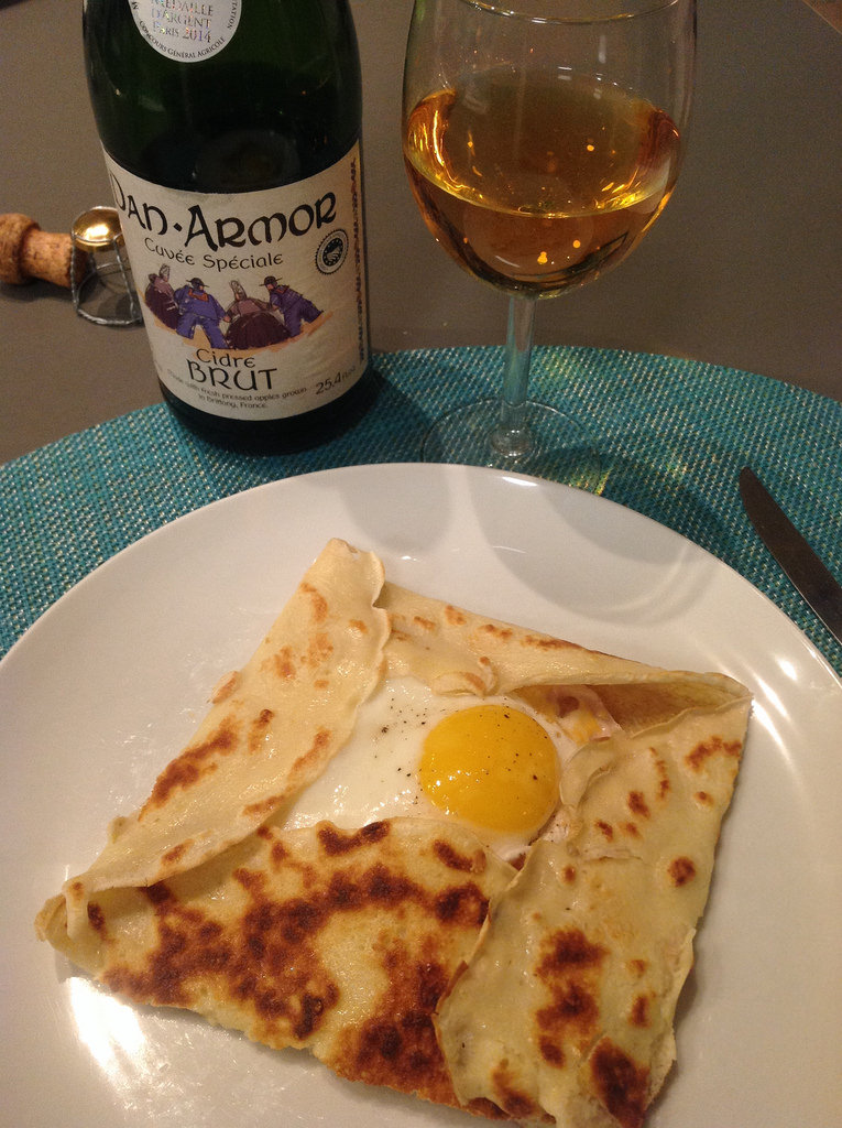 Egg, ham & cheese crepe, Breton brut cider #chandeleur