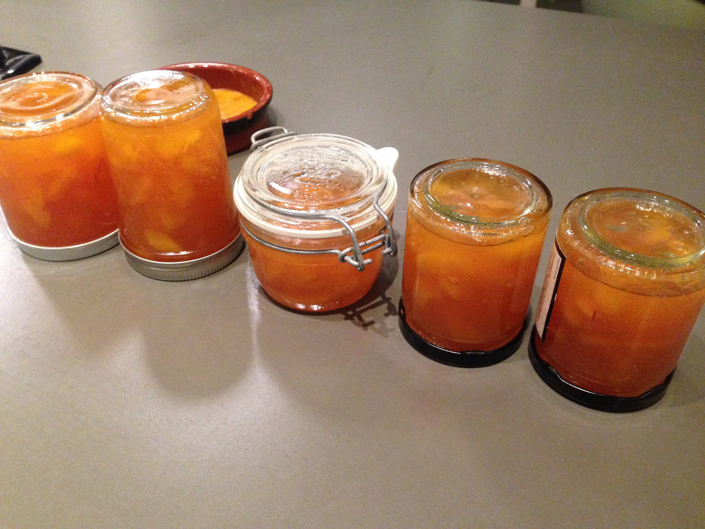 Saffron peach jam (Christine Ferber recipe)