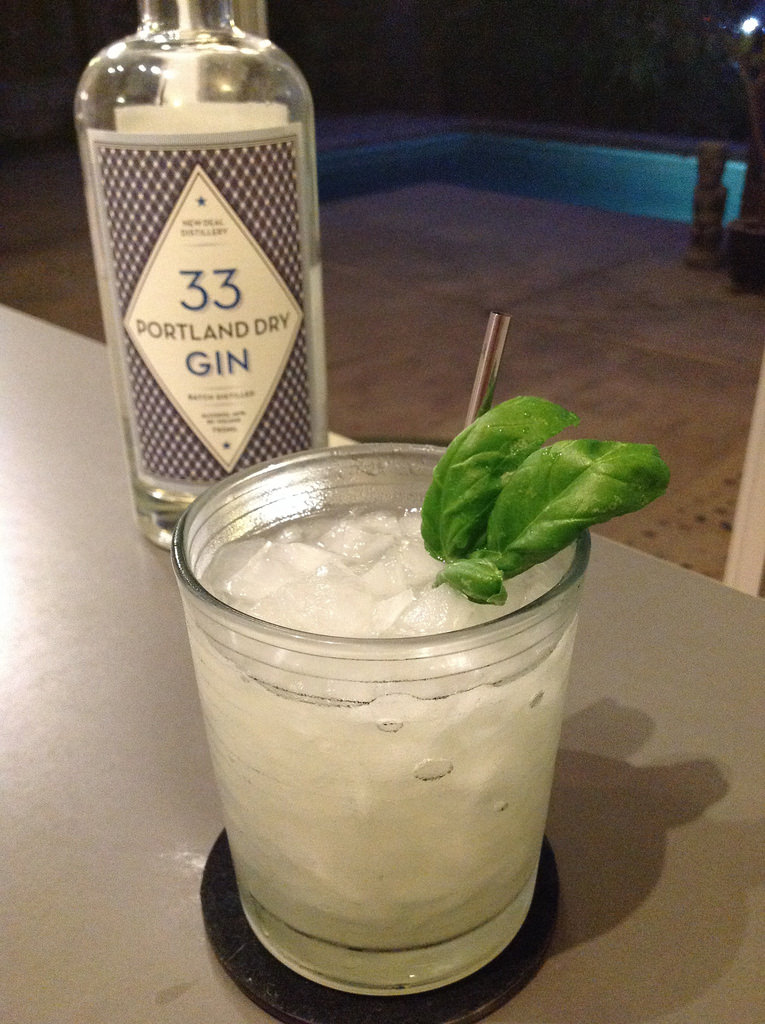 Gin Basil Smash (Jörg Meyer) with 33 Portland dry gin, lemon juice, simple syrup, basil #cocktail #cocktails #craftcocktails #gin #basil #smash #jorgmeyer
