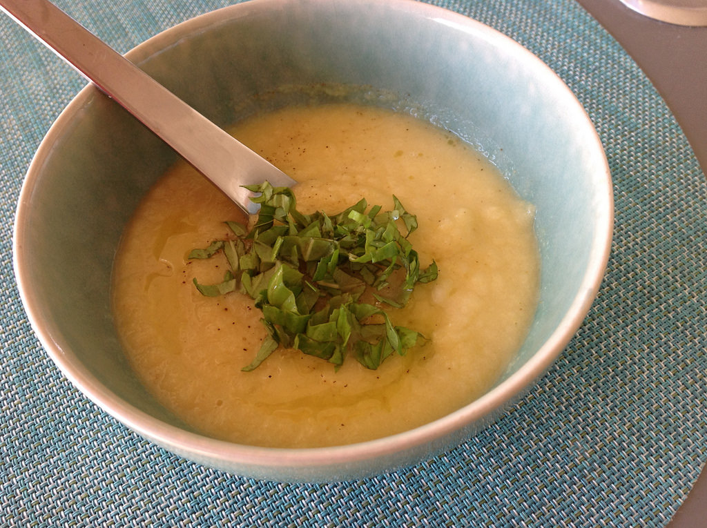 Spaghetti squash soup with leek, curry, ginger, basil, basil oil