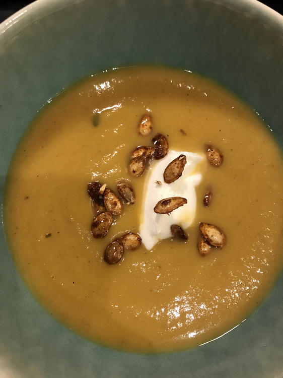 Squash and fennel soup (suzanne going, lucques) #soup #suzannegoin #lucques #squash #wintersquash #fennel #soup