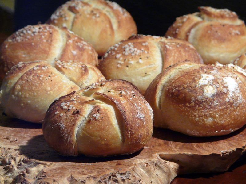 Sourdough%20Kaiser%20Rolls%20March%2025t