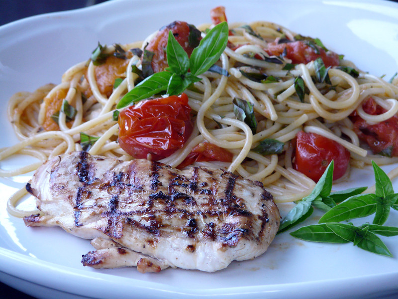 Grilled%20Chicken%20and%20Spaghetti%20wi