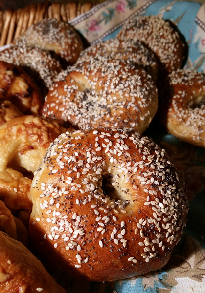 Bagels%20with%20sesame%20and%20poppy%20s