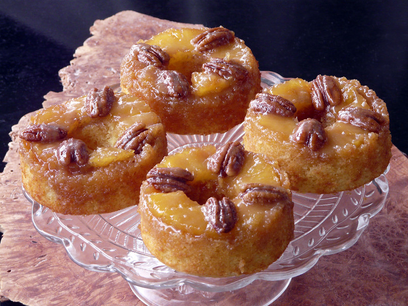 Pineapple%20Upside%20Cakes%20with%20Cara