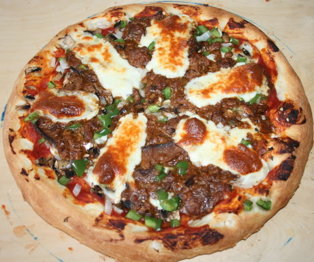 Brisketpizza-1.jpg