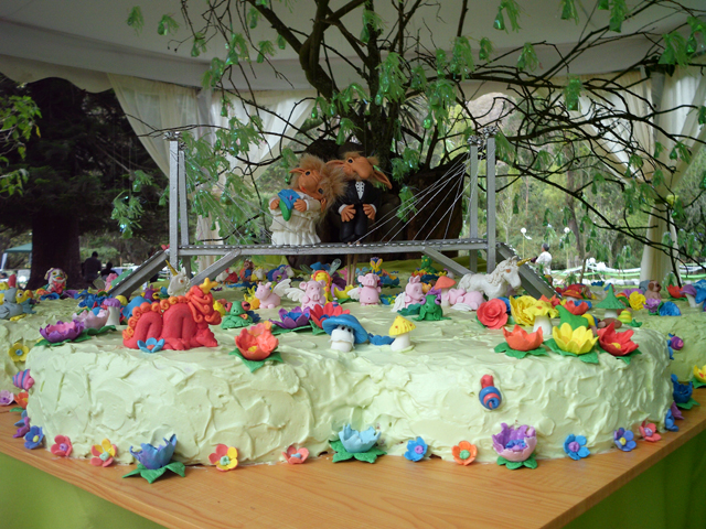 Cake-deco-finished2-sm_zps799c06d9.jpg