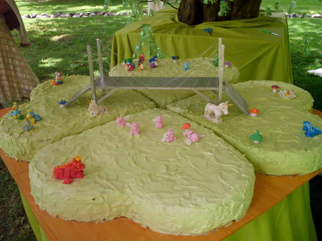 Cake-deco-stage2-sm_zpsa437adf6.jpg