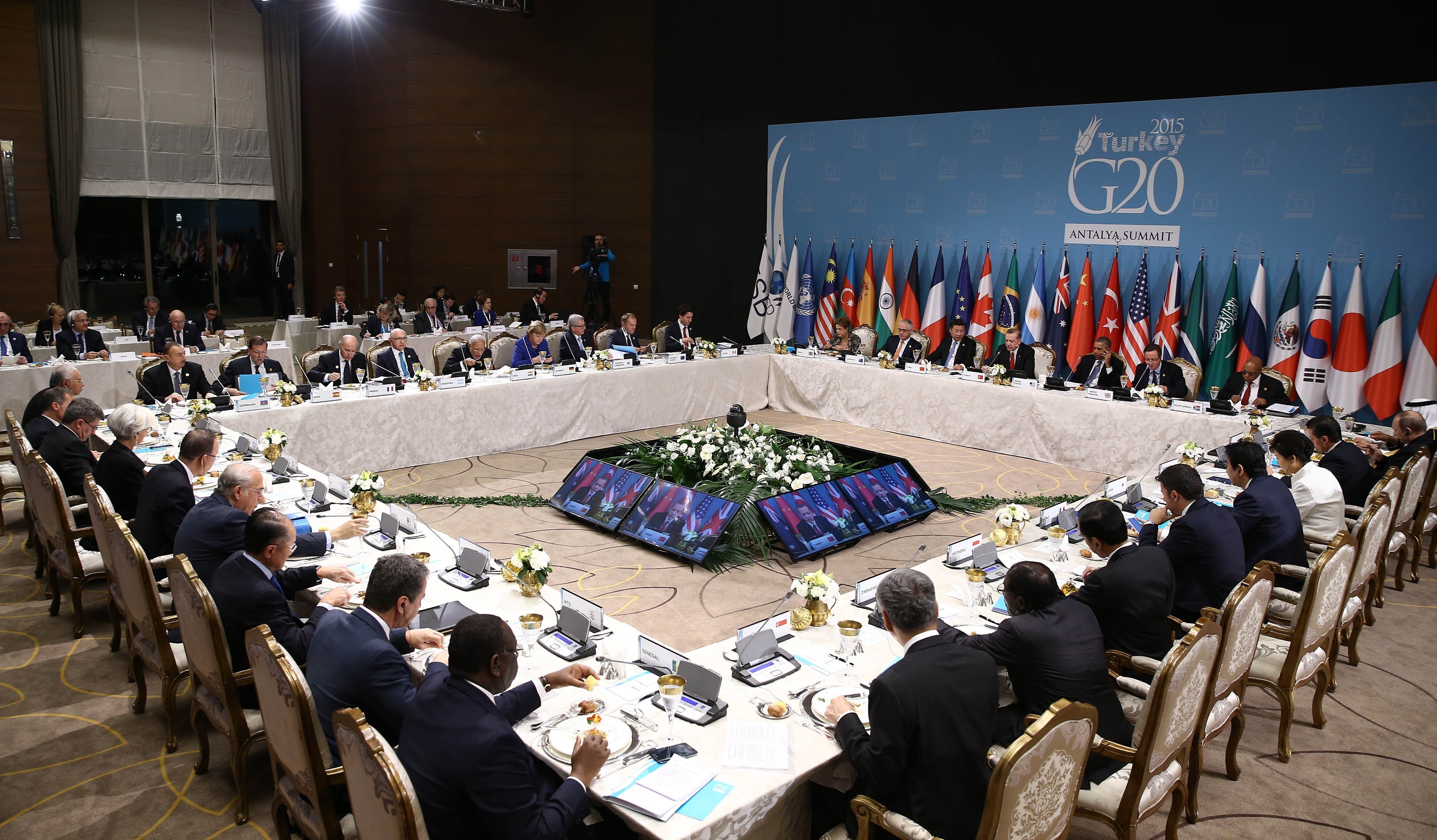 G20_Turkey_Leaders_Summit_-_Working_Dinn