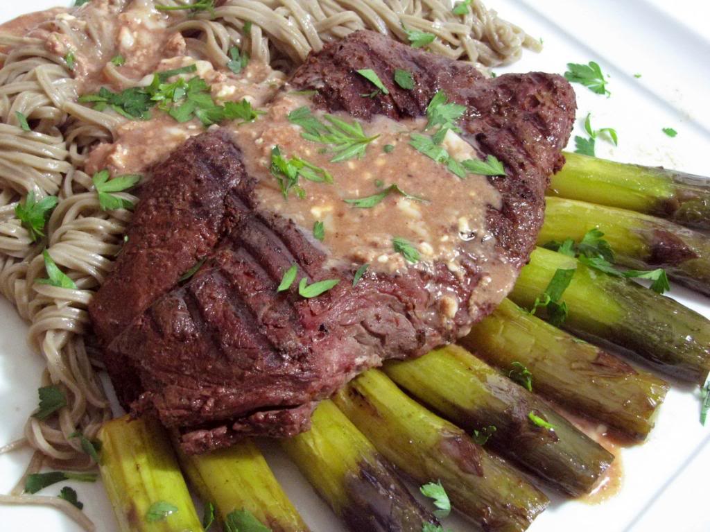 hangersteakasparagus2_zps5739ddc7.jpg