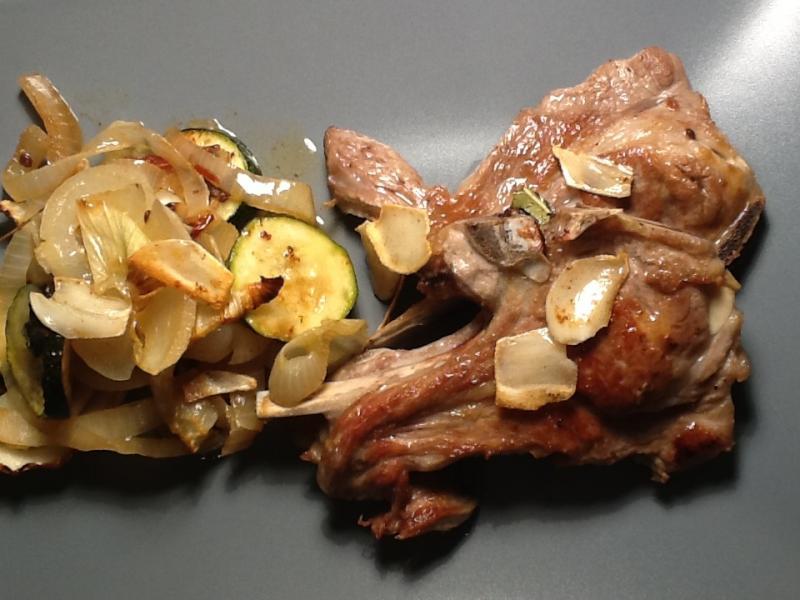 lamb chops with garlic chips.JPG