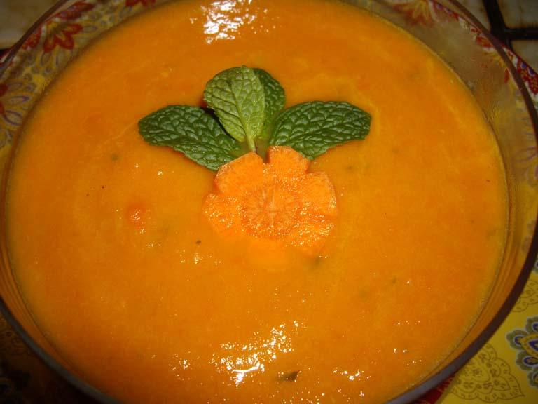 carrot soup 9081.jpg