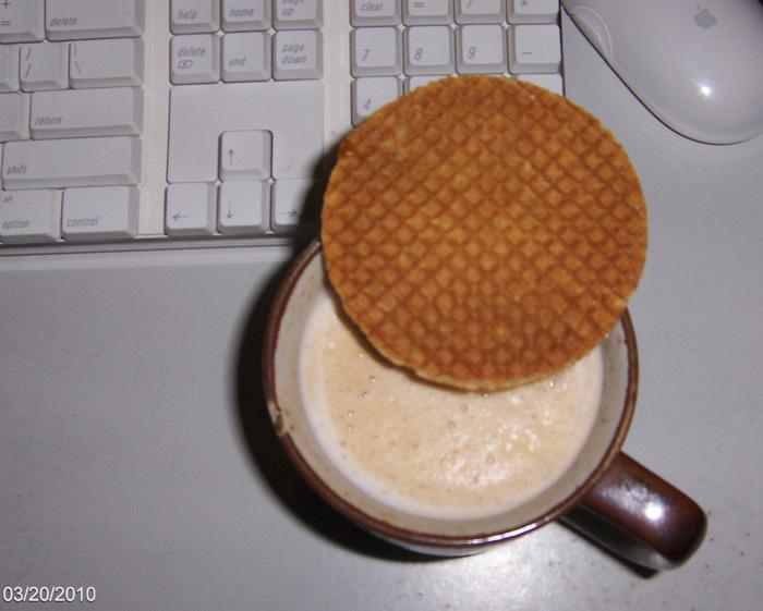 stroopwaffle&cafe con Leche.JPG