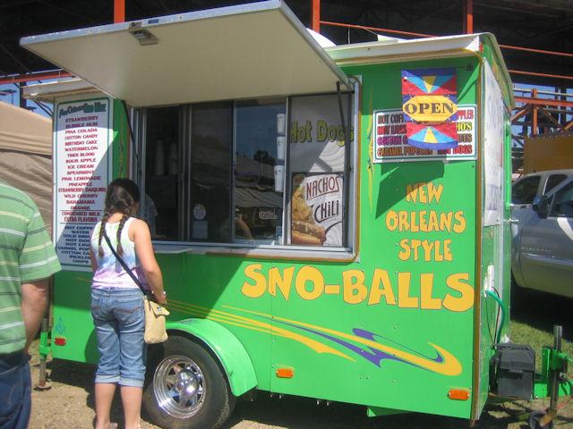 13-another snowball stand.JPG