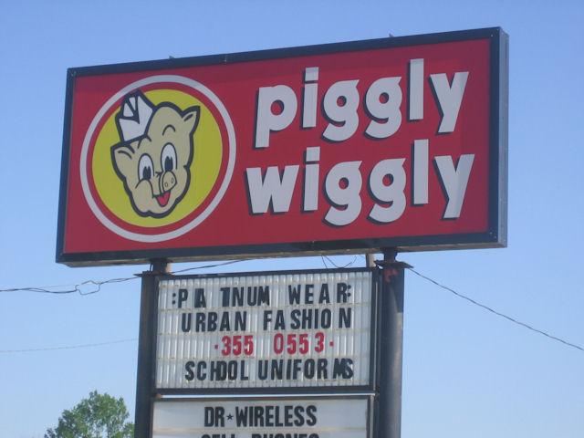 piggley wiggly sitn.jpg