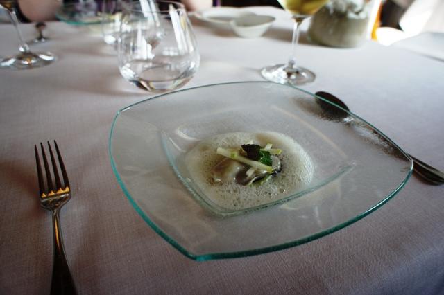 Oyster of Aranchon, Cauliflower cream, Seaweed, Citrus.jpg
