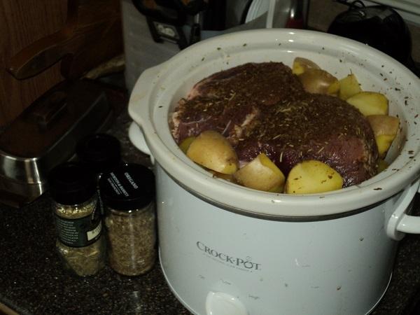 Crock pot pork loaded 1.jpg