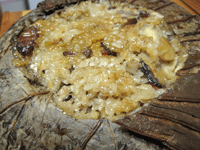 rice9a.gif></a></p><p>Or be cut into wedges as a wrapper for things like meats tossed with rice crumbs.</p><p><a href=