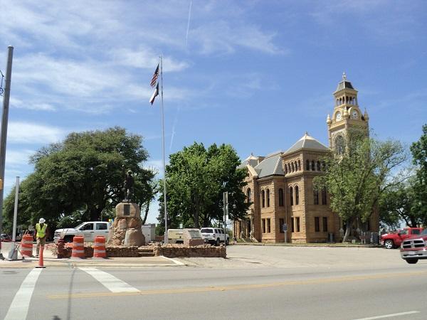 Llano town center 1.jpg