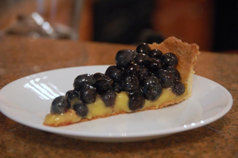 Blueberry pie with lemon curd  003.jpg