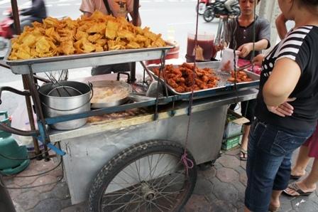 Street food chicken wing.JPG