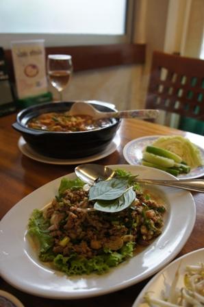 Khruanaibann Home Cooking - Duck Laab, Jungle Curry of fowl.JPG