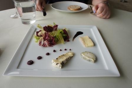 D'sens - Cheese plate.JPG