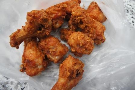 Street food - Fried Chicken wings.JPG