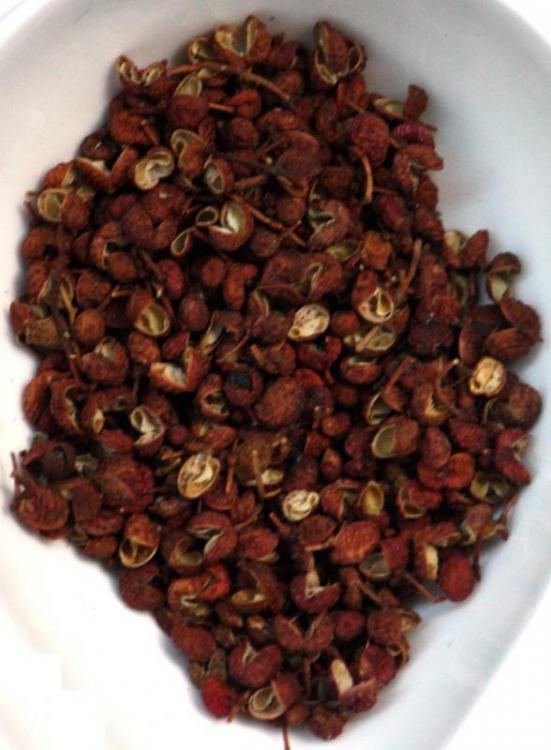 sichuan peppercorns2.jpg