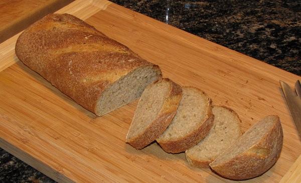 Sourdough rosemary olive oil batard sliced.jpg