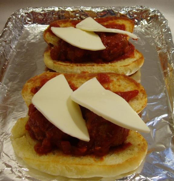 MeatballSandwich-03.jpg