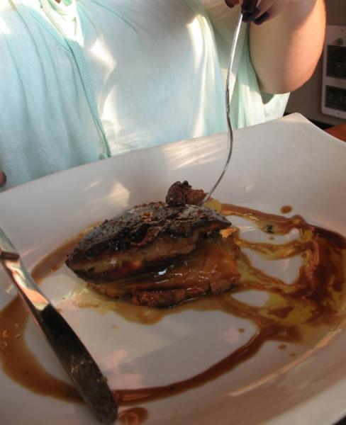 KITCHEN GALERIE RESTAURANT, MONTREAL - FOIE GRAS POELEE, TARTE TATIN AUX POMMES.JPG