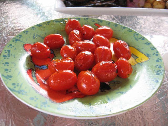 grilled tomatoes.jpg