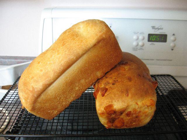 White bread and cheese bread.jpg