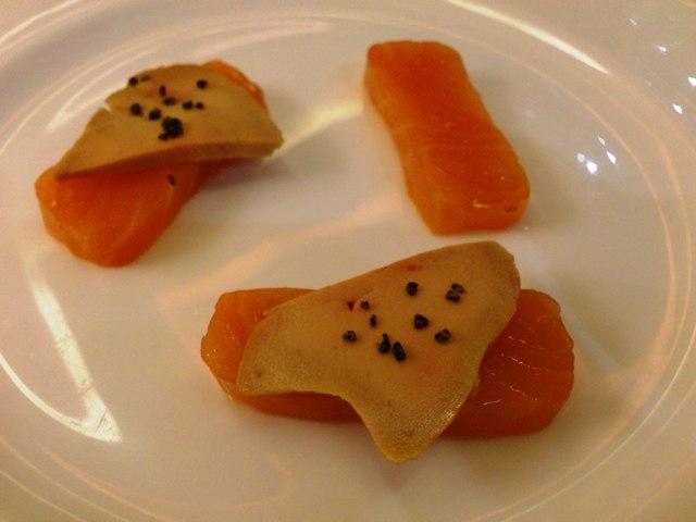 Cracco - Marinated salmon, foie gras...jpg