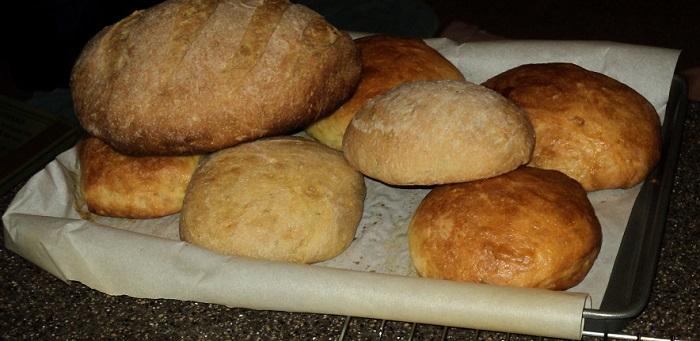 Bread from trailer rainy day.jpg