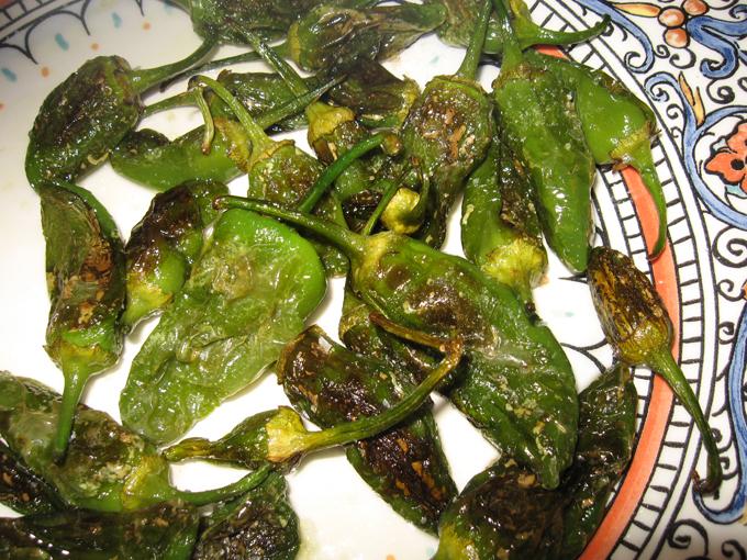 PadronPeppers_2329.jpg