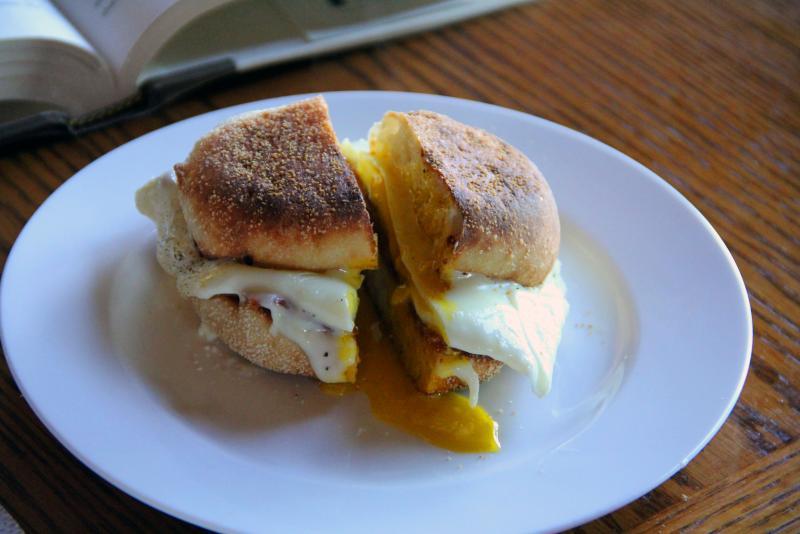 egg sandwich.jpg