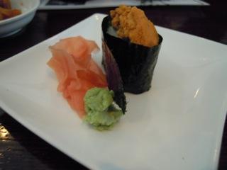 Uni sushi.jpg