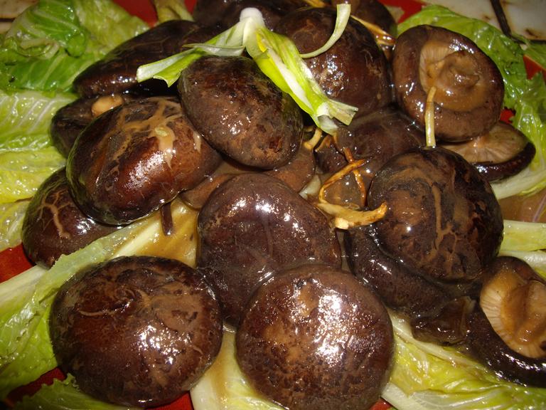 Mushrooms in oyster sauce 7507.jpg