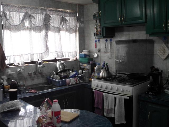 Kitchen1.jpg
