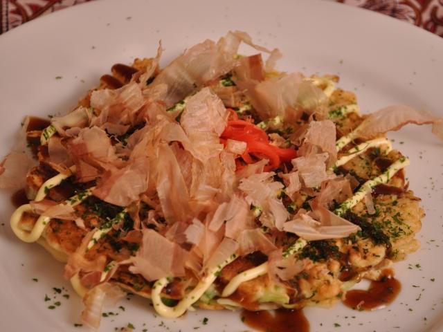 Finished okonomiyaki.jpg