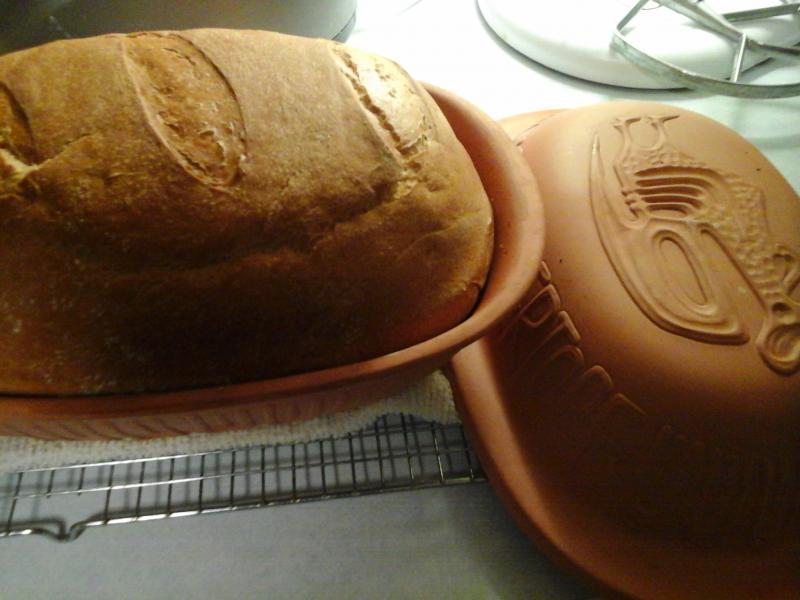 bread in clay.jpg