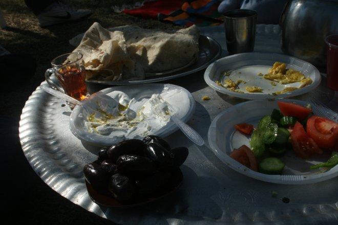 bedouin breakfast2.jpg