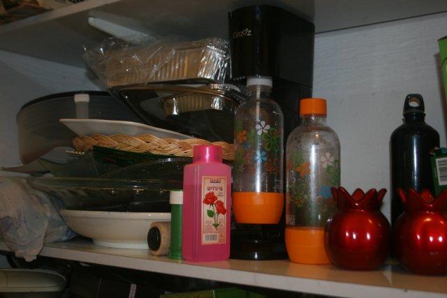 pantry1.jpg