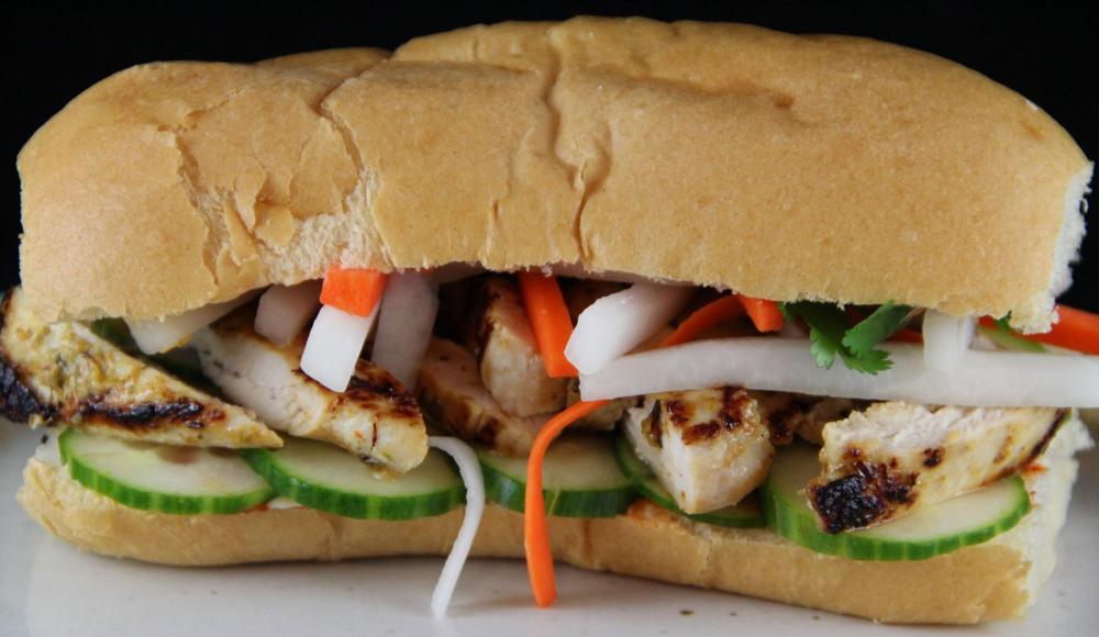 chicken banh mi.jpg