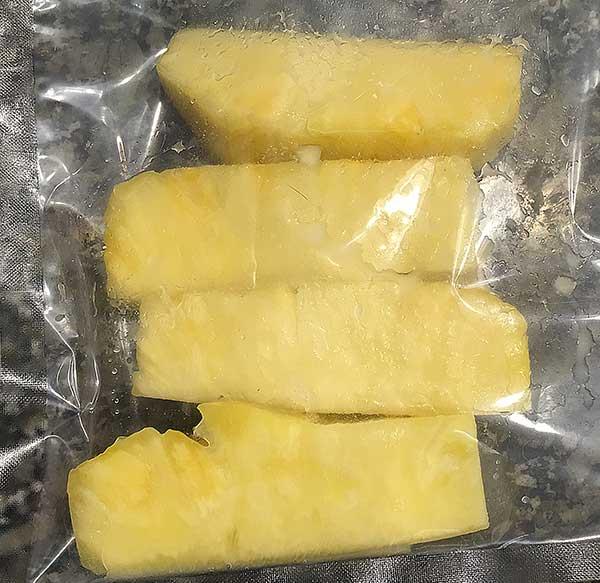 pineapple-before.jpg.30a69cfae4215cb9d75